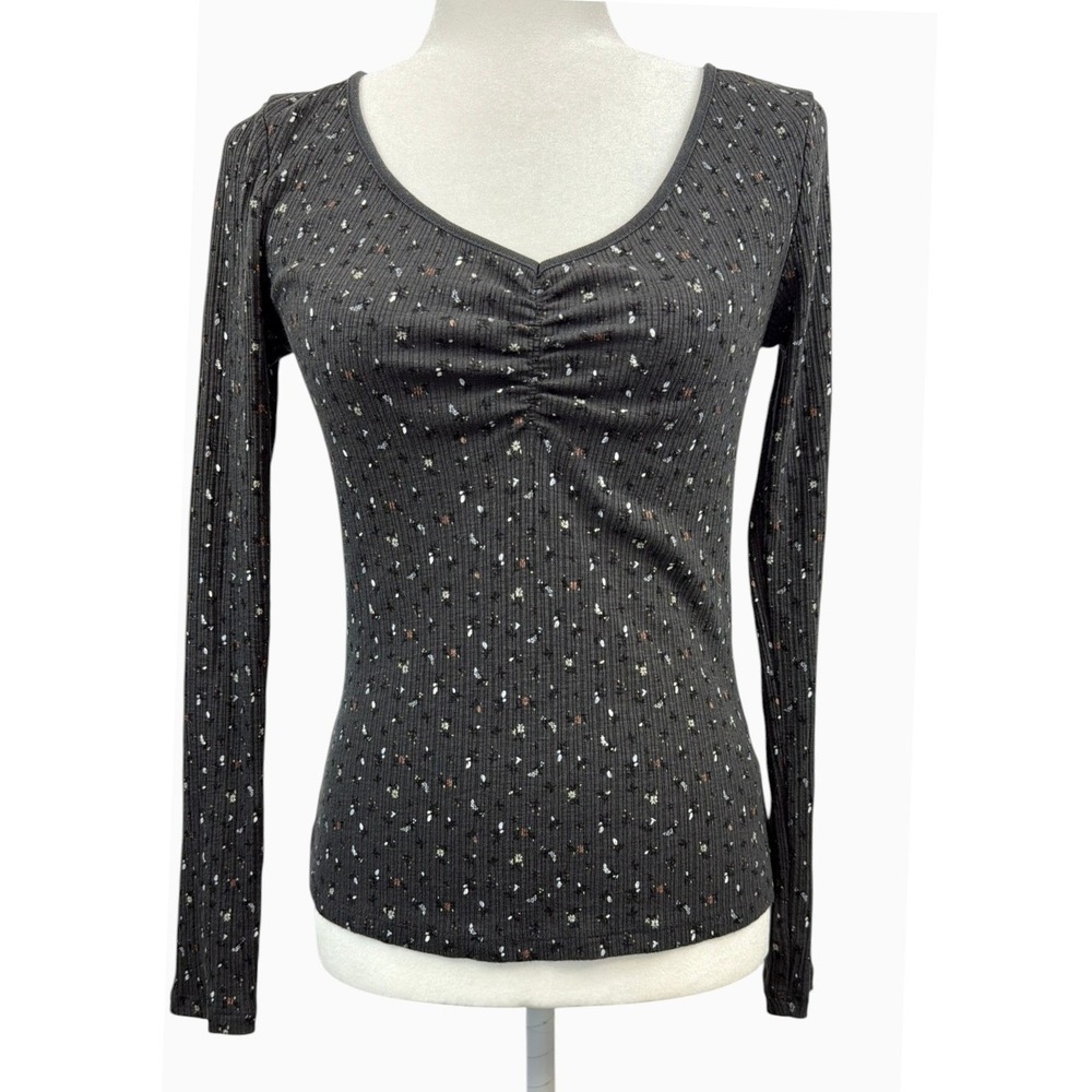 Old Navy Women's M Gray Ribbed Floral Ruched V-Neck Long Sleeve Top Y2K